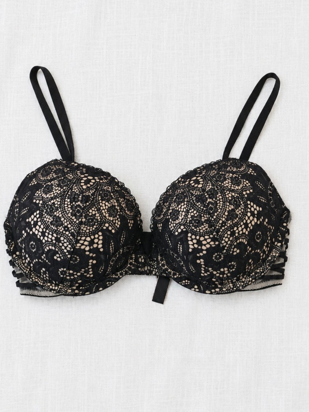 Victoria's Secret Very Sexy Push-Up Black Lace Bra - 32d